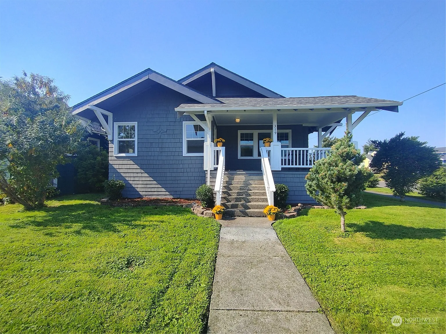 319 N Jefferson Street photo 1