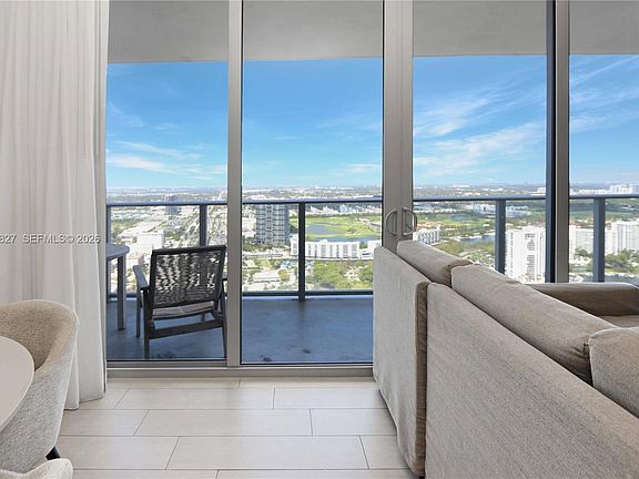 2nd image of 4010 S Ocean Dr #T4004