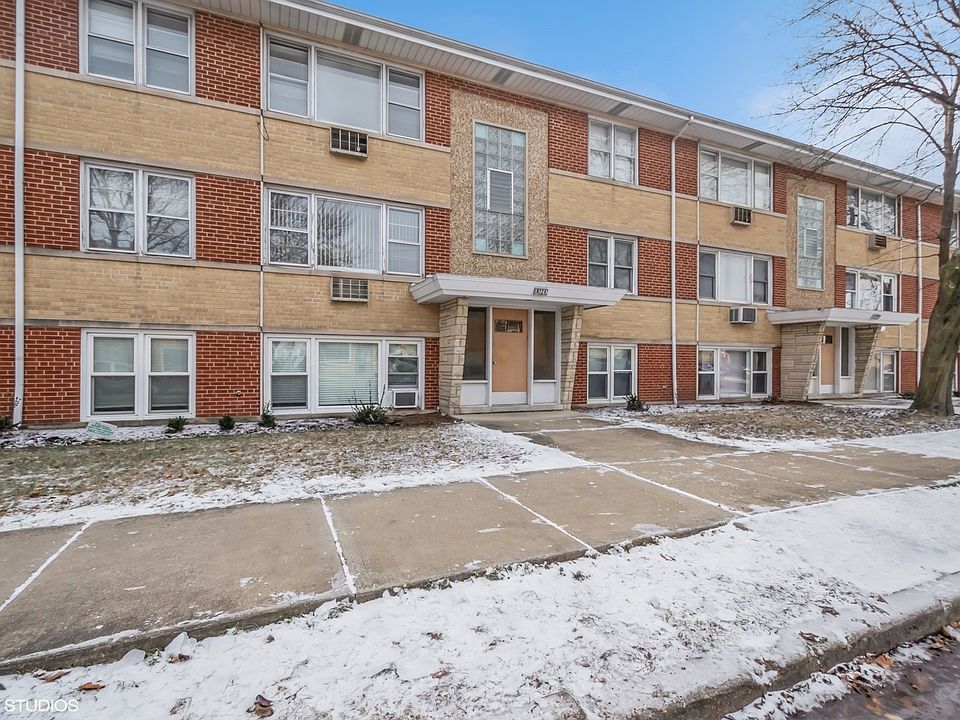1st image of 5729 W Higgins Ave #203