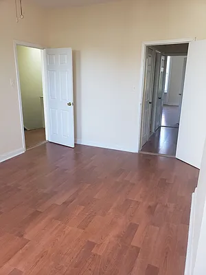 Rented by A P Realty Group NY LTD | media 2