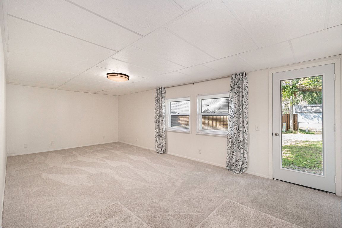 4809 Lakeland Dr, Blair, NE 68008 MLS 22417931 Zillow