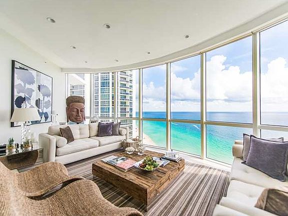 4th image of 18101 Collins Ave APT 3708