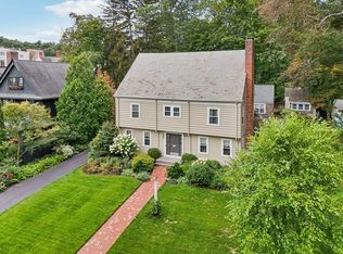 7 Westland St, Worcester, MA 01602