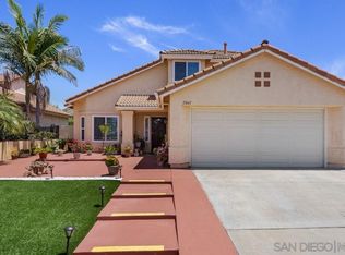 11661 Thomas Hayes Ln, San Diego, CA 92126