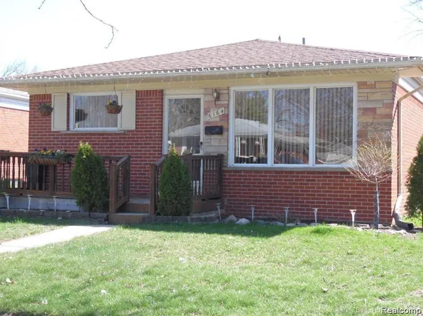 6164 Colonial St, Dearborn Heights, MI 48127
