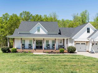 228 Bertha Burns Rd, Inman, SC 29349