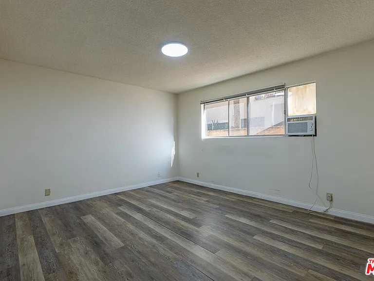 1538 Stanford St #5 — Photo 8