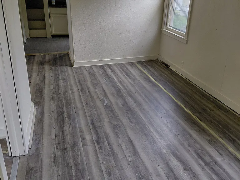 1138 Fremont St — Photo 2