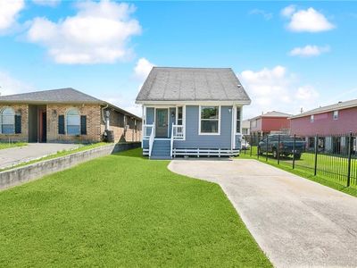 5717 Baccich St, New Orleans, LA, 70122