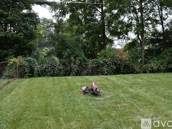 2nd image of 3456 Woodmar Ct