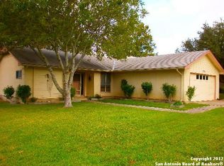 3705 Scenic Dr, Schertz, TX 78108