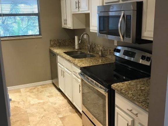 4th image of 775 N Village Dr N APT 204