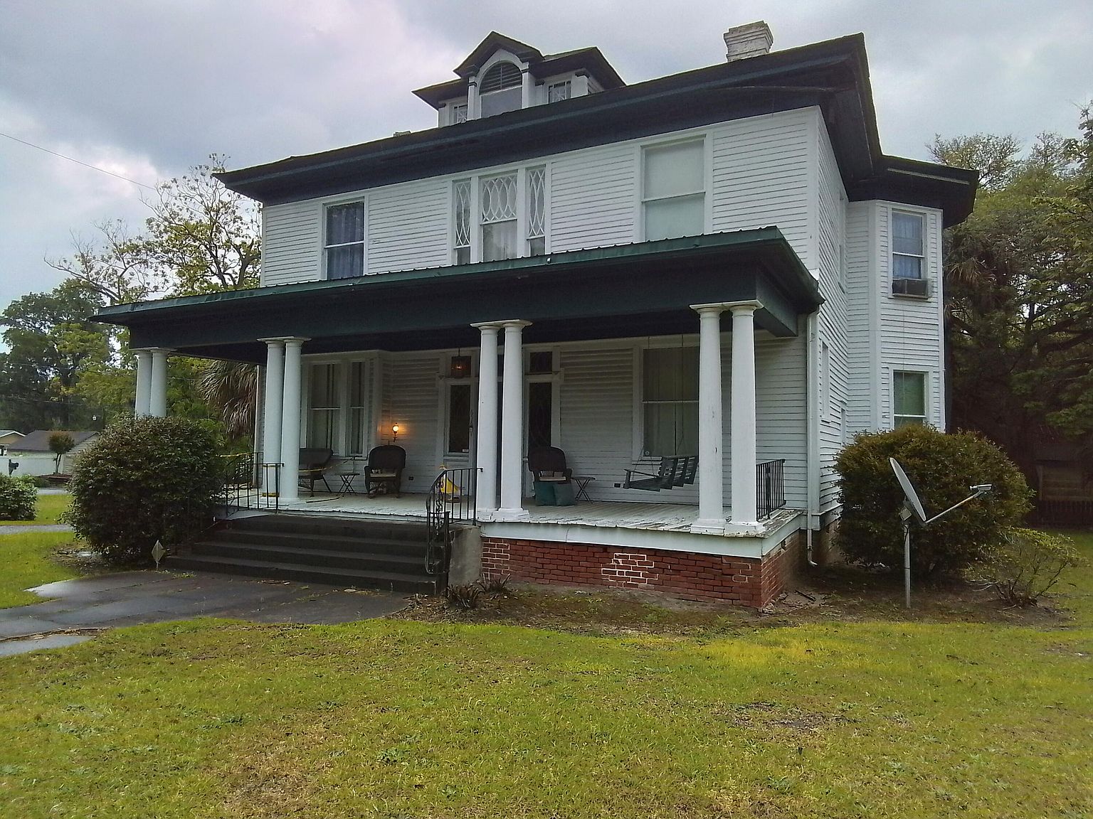 658 Main St S, Allendale, SC 29810 Zillow