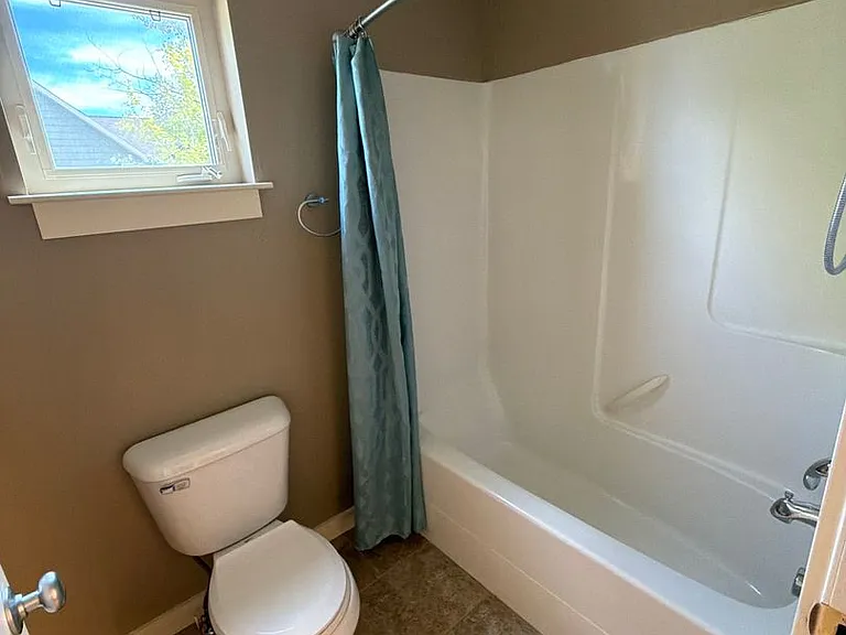 712 Forestglen Dr #A — Photo 7