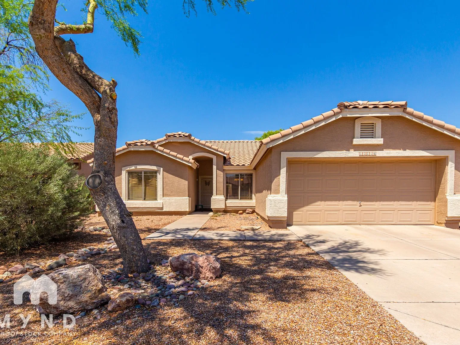 4 bed, 2.0 bath, 1609 sqft, $2,295 — Photo 1