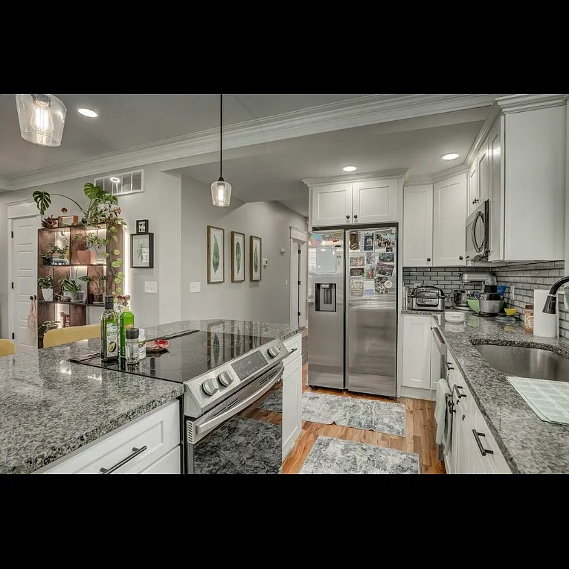 1 bed, 700 sqft, $1,550 — Photo 2