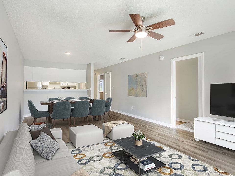 1st image of 209 Pippin Dr #209