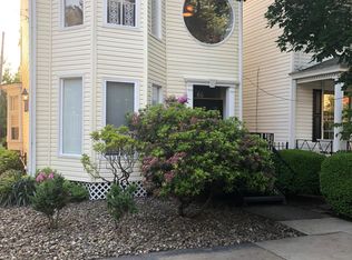 382 Lehigh Ave FLOOR 3, Pittsburgh, PA 15232