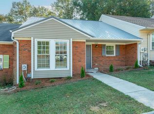 1131 King Arthur Ct, Alabaster, AL 35007