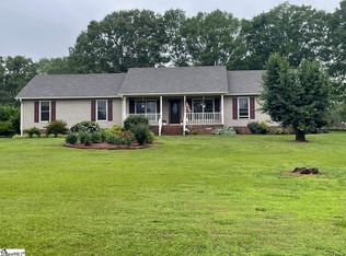 107 Williams Rd, Taylors, SC 29687