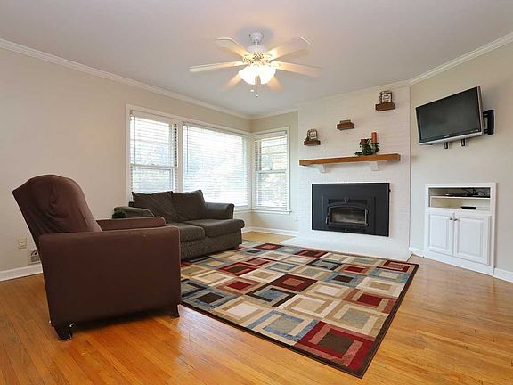 2nd image of 5700 Jefferson Ave