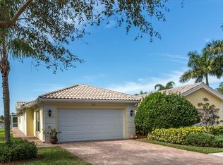 7554 Rozzini Ln, Naples, FL 34114
