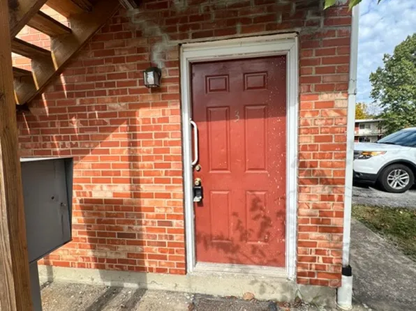2203 Oakwood Dr APT 3, Columbia, MO 65201