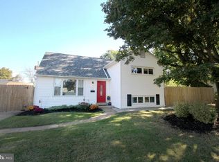 12 Merriman Rd, Newark, DE 19713