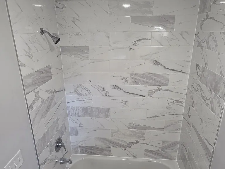 465 Hawthorne Ave #1 — Photo 6