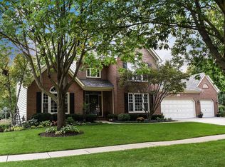 2707 Cheyenne Dr, Naperville, IL 60565