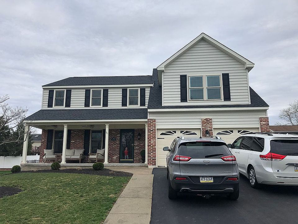 2nd image of 264 Flour Ln