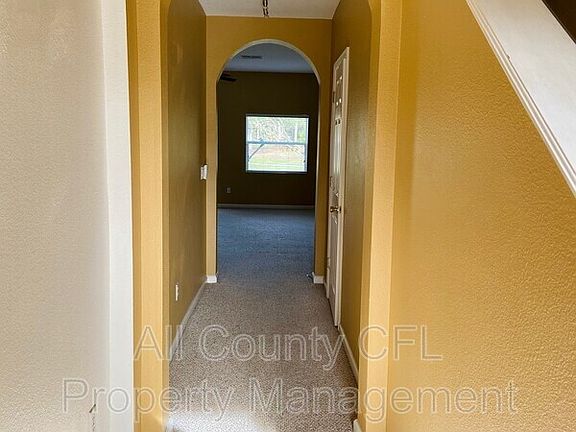 2nd image of 10321 Park Commons Dr