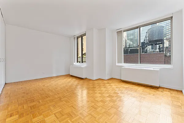 Rented by MOTION New York | media 14
