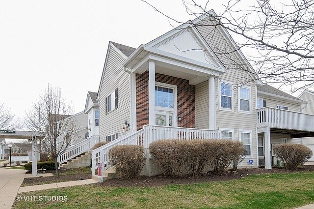 1st image of 614 E Victoria Cir