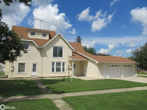 506 N 7th St, Forest City, IA 50436