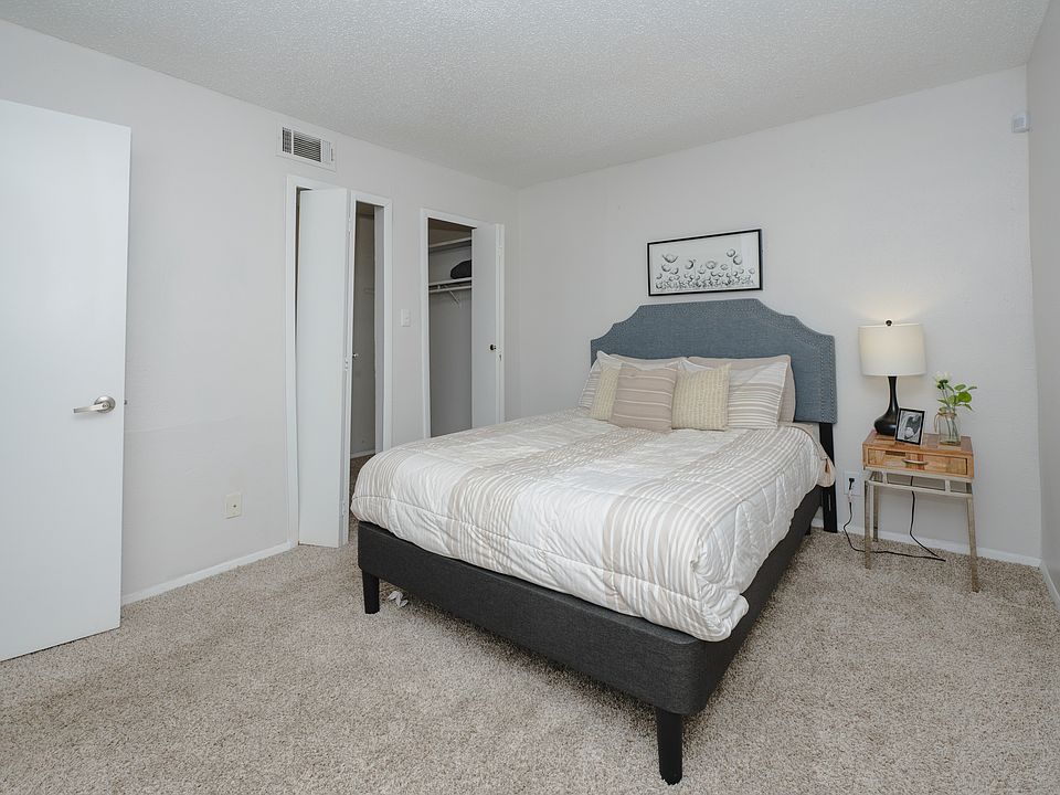 Altitude Bedroom