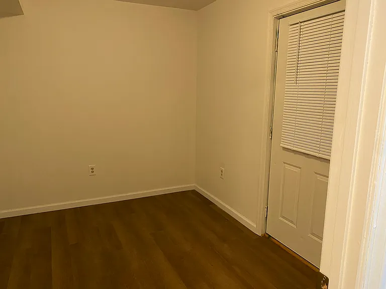 5636 Crestwood Ct — Photo 7