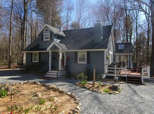 231 Thicket Rd, Tolland, MA 01034