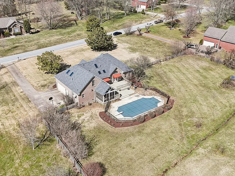 4115 Jensome Ln — Photo 56