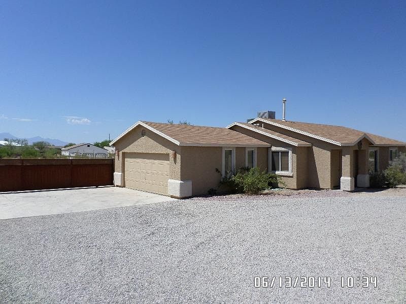 1st image of 8021 S Farmbelt Dr