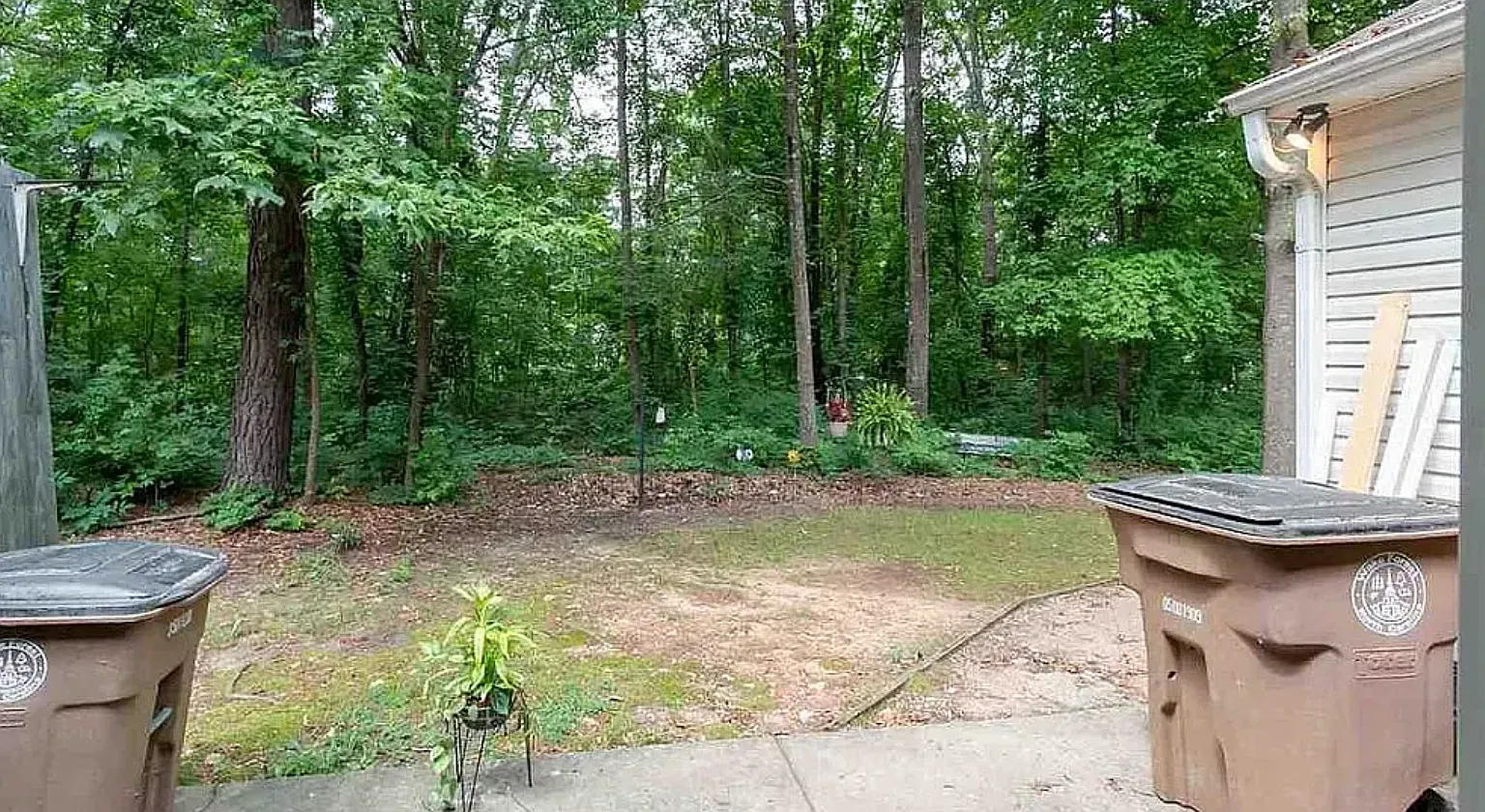 2 bed, 1856 sqft, $1,300 — Photo 3