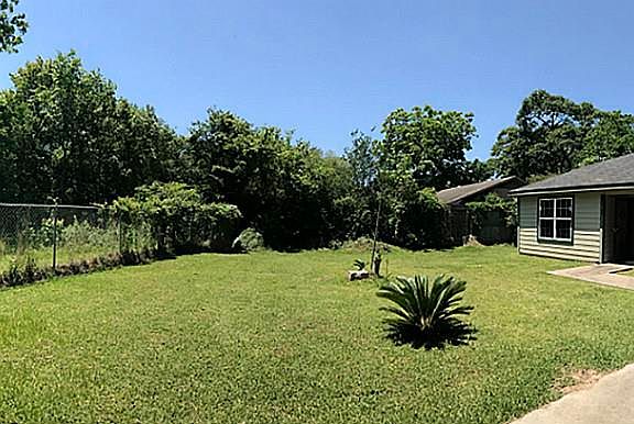 2nd image of 1712 Rein Ave