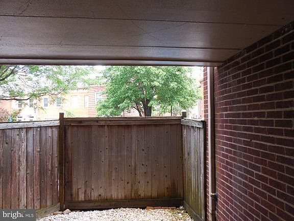 4th image of 1507 Oronoco St #32