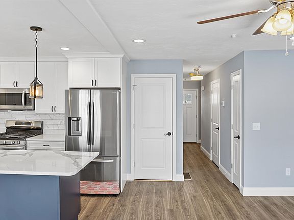 4th image of 7 Dumaine Avenue #7N