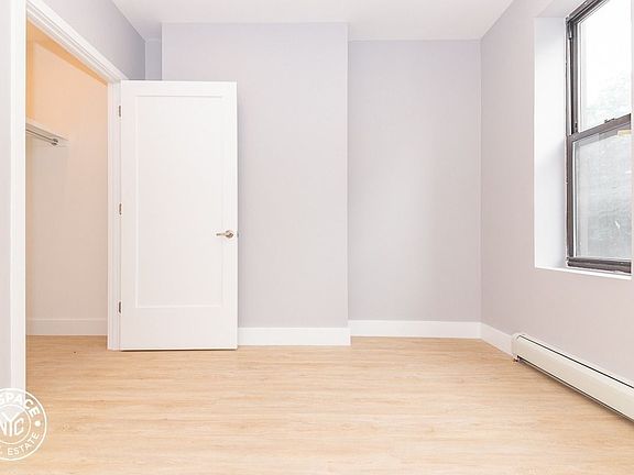 3rd image of 814 Macon St #3J