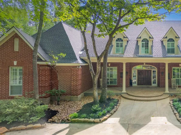 7 Pastoral Pond Cir, Spring, TX 77380