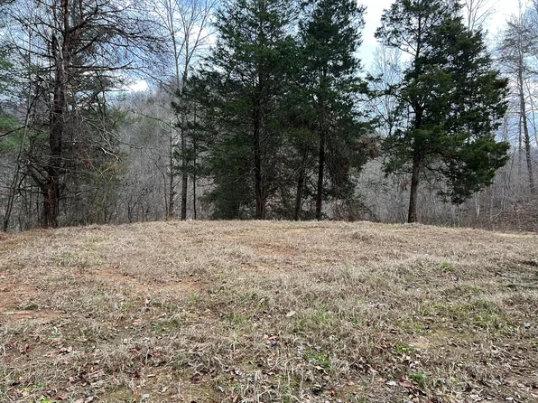 1768 Hooker Rd, Manchester, KY 40962