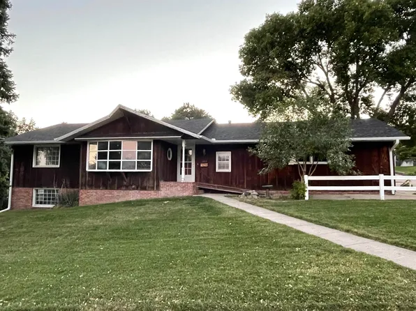 3606 3rd Ave, Kearney, NE 68845