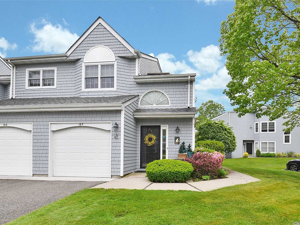 1st image of 165 Lakebridge Dr N