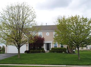 7807 Park Bend Dr, Westerville, OH 43082